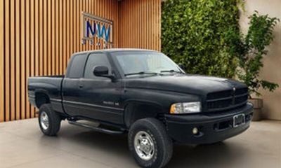 2002 Dodge Ram 2500 SLT 82K
