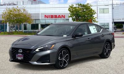 2026 Nissan Altima SR