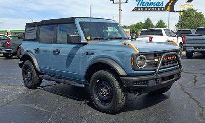 2022 Ford Bronco Base Big Bend