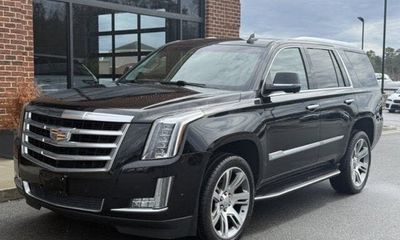 2018 Cadillac Escalade Luxury