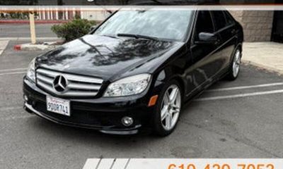 2010 Mercedes-Benz C-Class C300