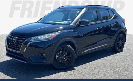 2023 Nissan Kicks SR