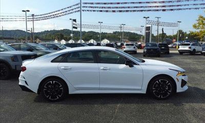 2024 Kia K5