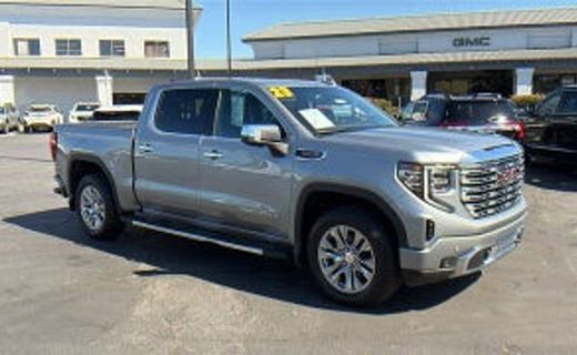 2021 GMC Sierra AT4