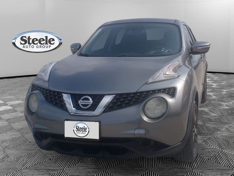 2017 Nissan Juke — a typically priced live listing