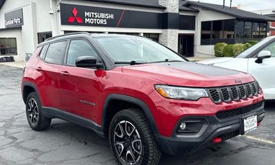 2025 Jeep Compass Trailhawk