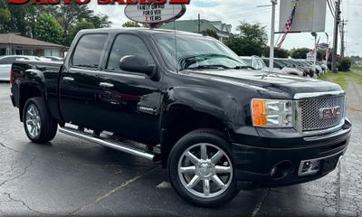 2012 GMC Sierra Denali