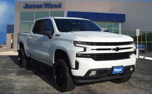 2020 Chevrolet Silverado RST