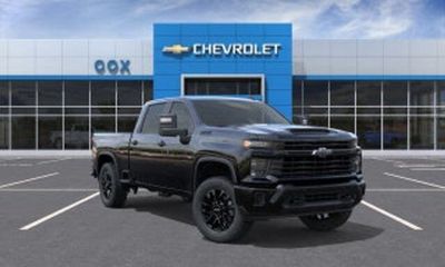 2026 Chevrolet Silverado HD Custom
