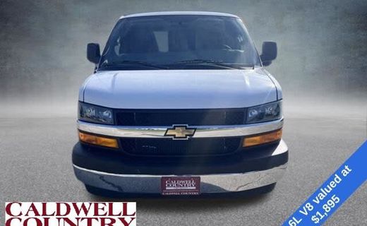 2026 Chevrolet Express 3500 Cutaway 139