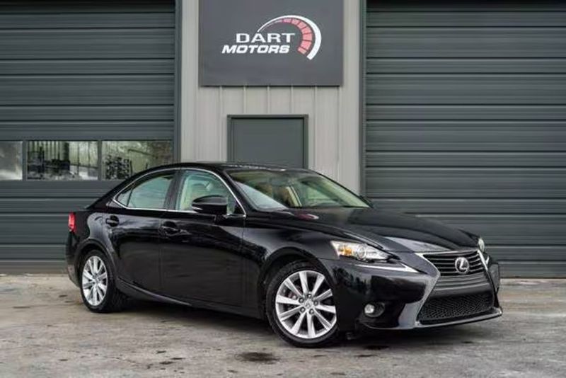 2015 Lexus IS — a typically priced live listing