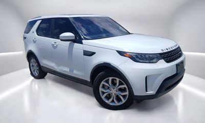 2020 Land Rover Discovery SE