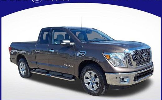 2017 Nissan Titan SV