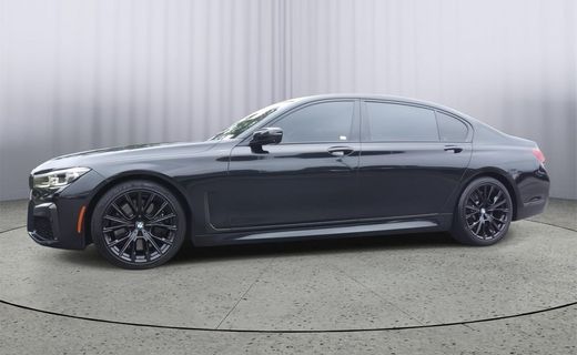 2022 BMW 750LI
