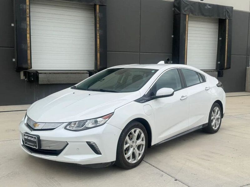Representative 2017 Chevrolet Volt photo