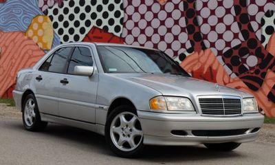 2000 Mercedes-Benz C-Class C230