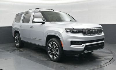 2022 Jeep Grand Wagoneer Series III
