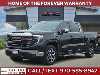 2023 GMC Sierra SLT