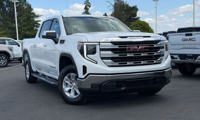 2026 GMC Sierra SLE