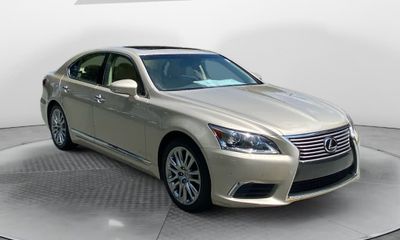 2015 Lexus LS 460