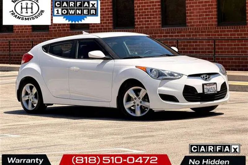2013 Hyundai Veloster — a typically priced live listing