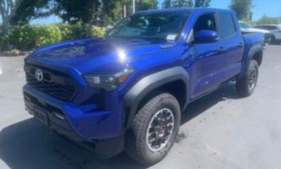 2025 Toyota Tacoma TRD OFF Road