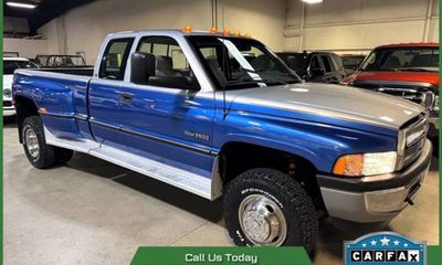 1996 Dodge Ram Laramie