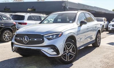 2026 Mercedes-Benz GLC-Class GLC300