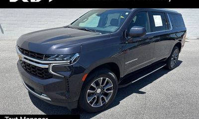 2023 Chevrolet Suburban LS