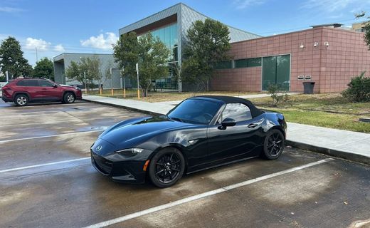 2019 Mazda MX-5 Sport