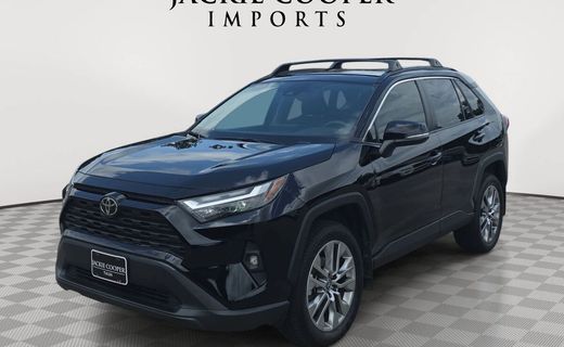 2023 Toyota RAV4 XLE Premium