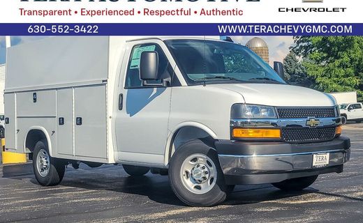 2026 Chevrolet Express 3500 Cutaway 139