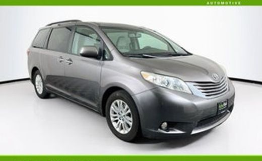 2016 Toyota Sienna XLE