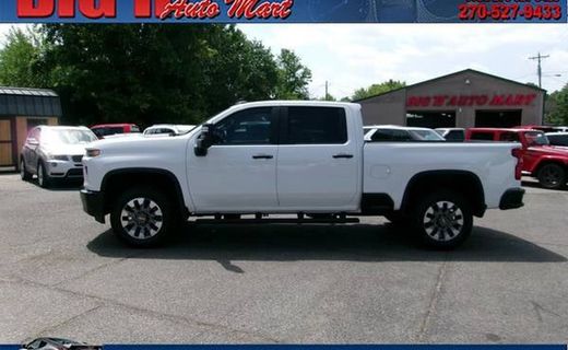 2021 Chevrolet Silverado Custom