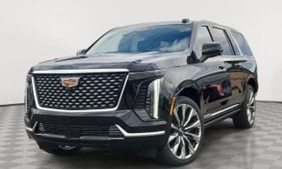 2025 Cadillac Escalade ESV Sport Platinum