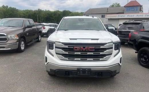 2023 GMC Sierra SLE