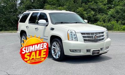 2014 Cadillac Escalade Platinum
