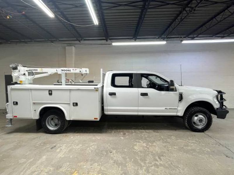 2022 Ford F 350 — a typically priced live listing