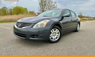 2012 Nissan Altima 25 S