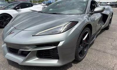 2024 Chevrolet Corvette E RAY Premium