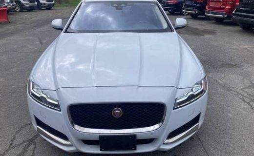 2018 Jaguar XF Premium
