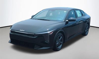 2026 Kia K4 LX LXS