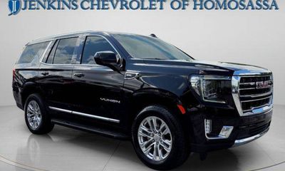 2023 GMC Yukon SLT
