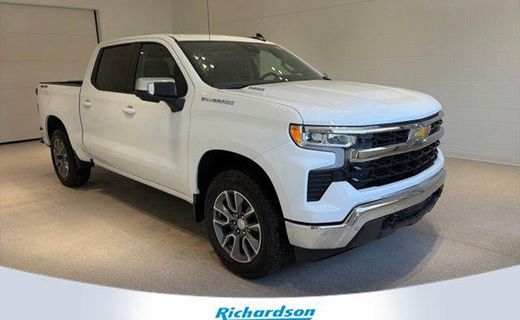 2026 Chevrolet Silverado LT