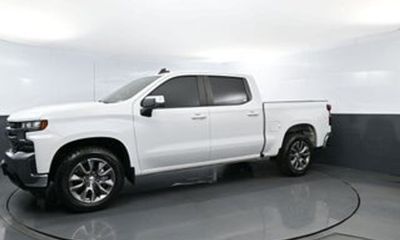 2023 Chevrolet Silverado Custom