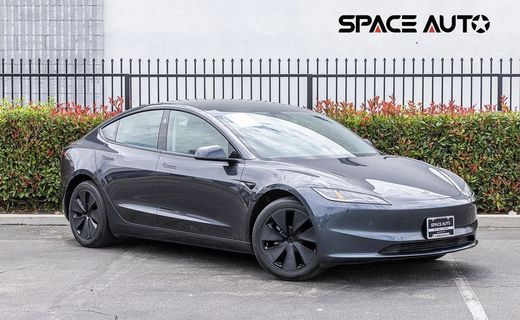 2025 Tesla Model 3 Long Range