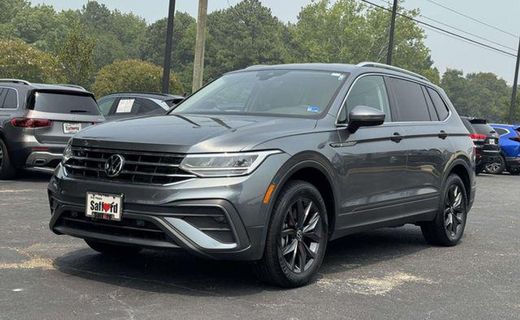 2023 Volkswagen Tiguan SE