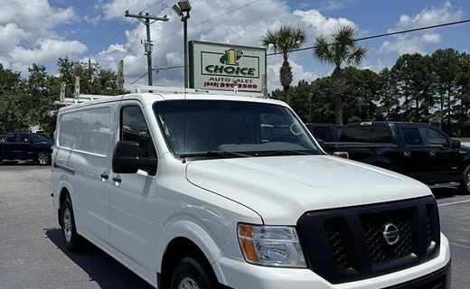 2017 Nissan NV
