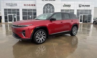 2026 Cadillac Lyriq V Premium