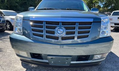 2008 Cadillac Escalade Luxury